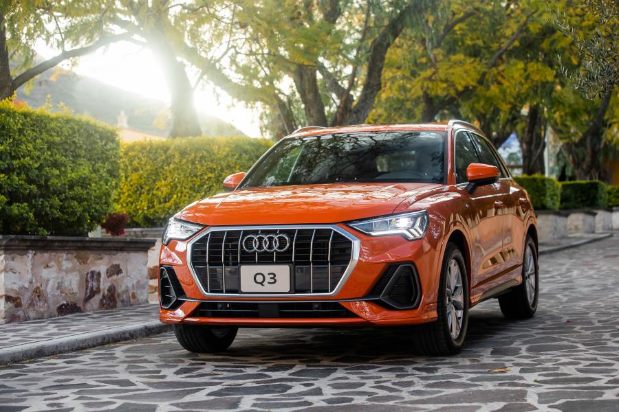  Audi Q3 35 TFSI S-Line 2020 года  (MX) (фото 4 из 40)
